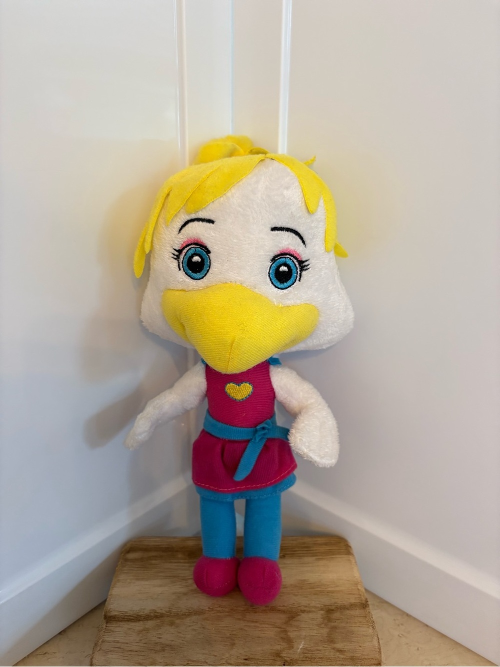 Chuck E Cheese- Helen Henny Plush